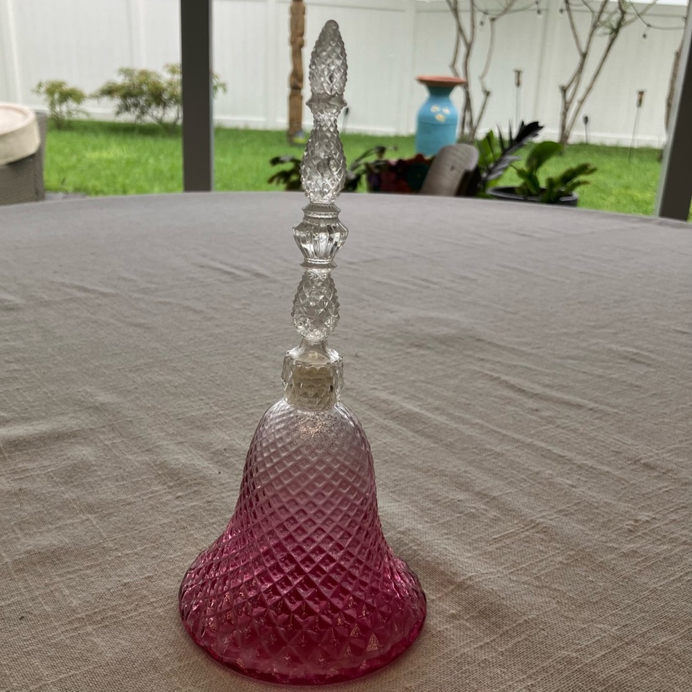 Avon Rosepoint Bell Charisma Cologne in Pink Glass